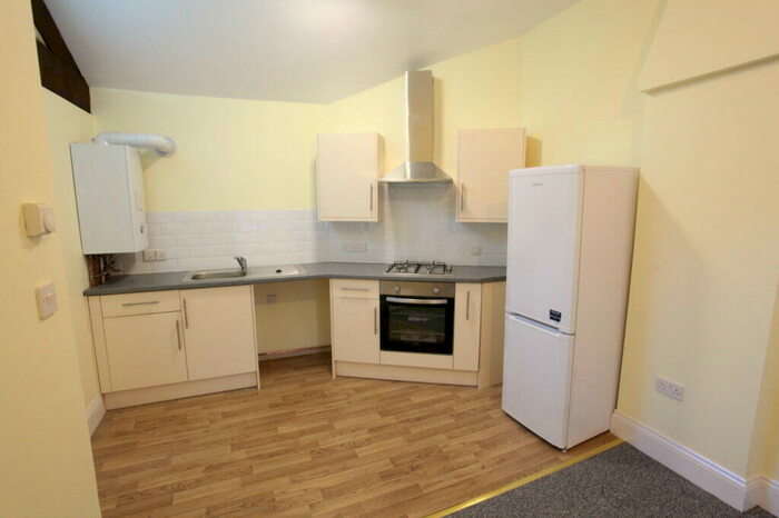 1 Bedroom Flat To Rent In Butchers Row, Banbury, OX16