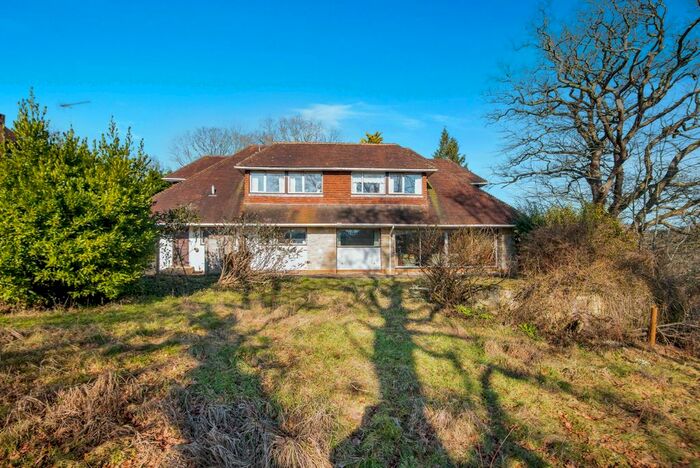 4 Bedroom Detached House For Sale In High Beeches Lane, Handcross, Haywards Heath, West Sussex, RH17