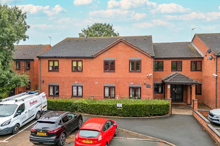 1 Bedroom Apartment For Sale In Bastyan Avenue, Lower Quinton, CV37