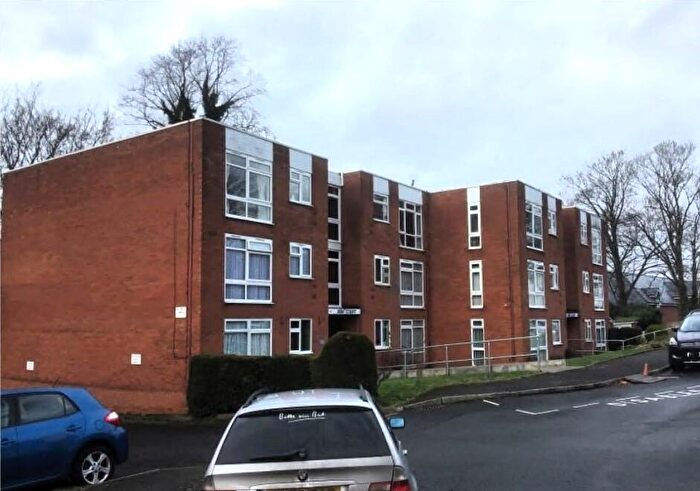 2 Bedroom Flat To Rent In Ash Court Ibstock Drive, Stourbridge, West Midlands, DY8