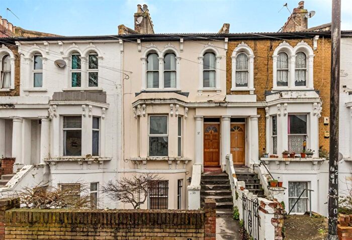 1 Bedroom Flat To Rent In Mosslea Road, Penge, SE20