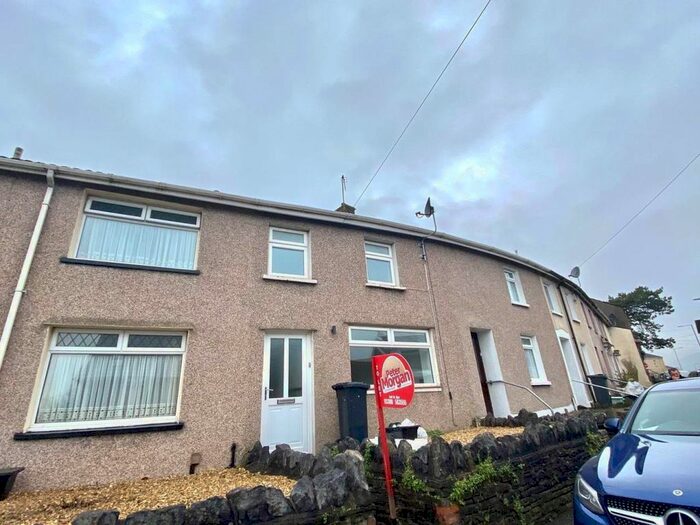 2 Bedroom Property To Rent In Llantwit Road, Neath, Port Talbot, SA11