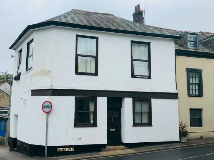 1 Bedroom Flat To Rent In Higher Lux Street, Liskeard, PL14