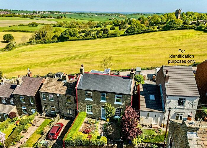 4 Bedroom End Of Terrace House For Sale In Out Lane, Emley, Huddersfield, HD8