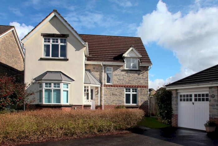 4 Bedroom Detached House To Rent In Morley Drive, Crapstone, PL20