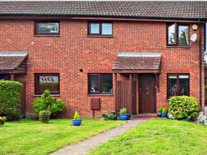 2 Bedroom End Of Terrace House To Rent In The Spinney, Swanley, BR8