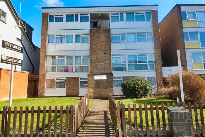 1 Bedroom Flat For Sale In Crossbrook Court, Crossbrook Street, Cheshunt, Waltham Cross, EN8