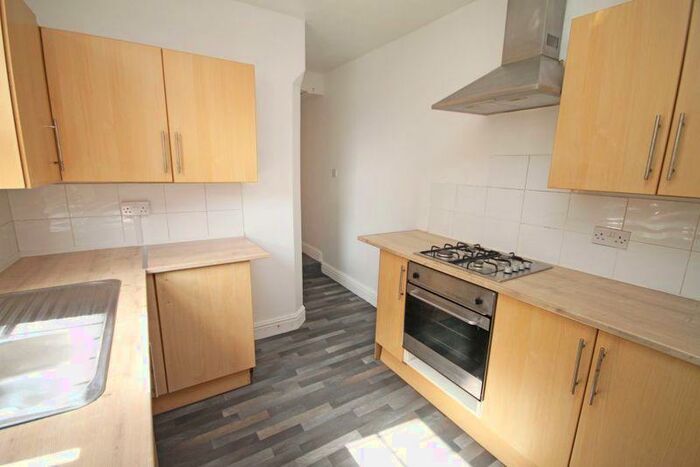 3 Bedroom Terraced House To Rent In Elsenham Road, Grimsby, DN31