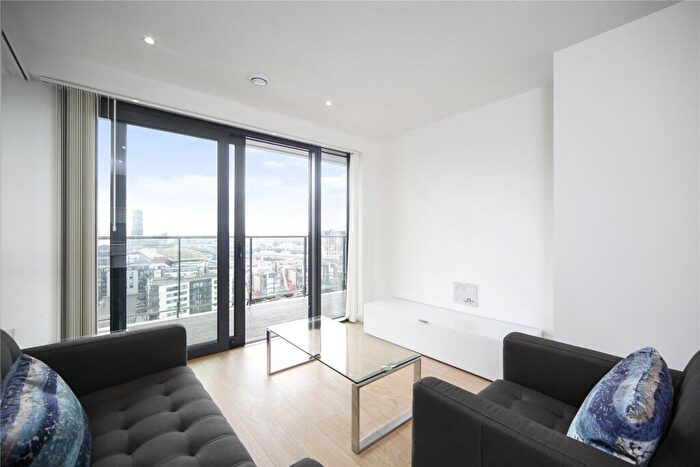 1 Bedroom Apartment To Rent In Horizons Tower, Yabsley Street, E14