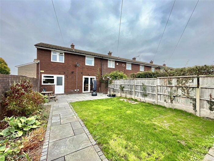 3 Bedroom End Terrace House For Sale In Afton, Widnes, Cheshire, WA8