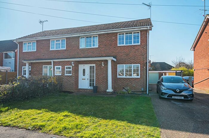 4 Bedroom Semi Detached House For Sale In Wood Street, Ash Vale, Surrey, GU12