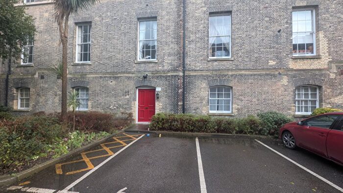 1 Bedroom Flat To Rent In Gilbert Close, Royal Herbert Pavillion, SE18