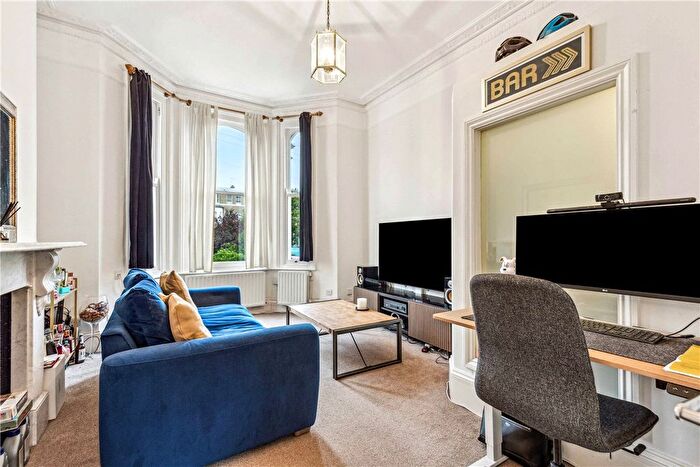 1 Bedroom Flat To Rent In Westcroft Square, London, W6