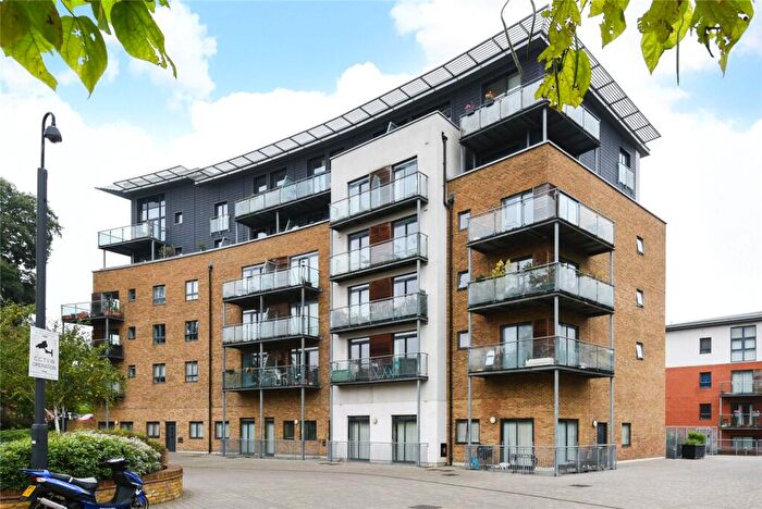 1 Bedroom Apartment For Sale In Hither Green Lane, London, SE13