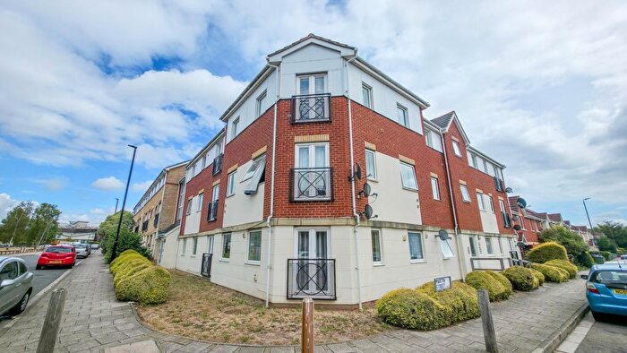1 Bedroom Flat For Sale In Martin Street, West Thamesmead, London, SE28