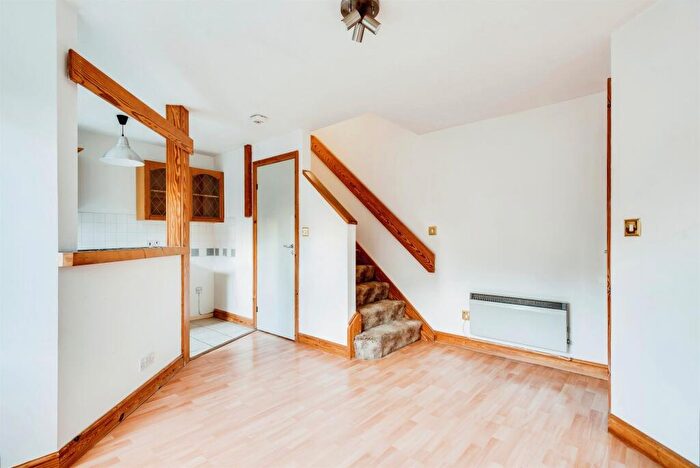 1 Bedroom End Of Terrace House For Sale In Cullerne Close, Abingdon, OX14