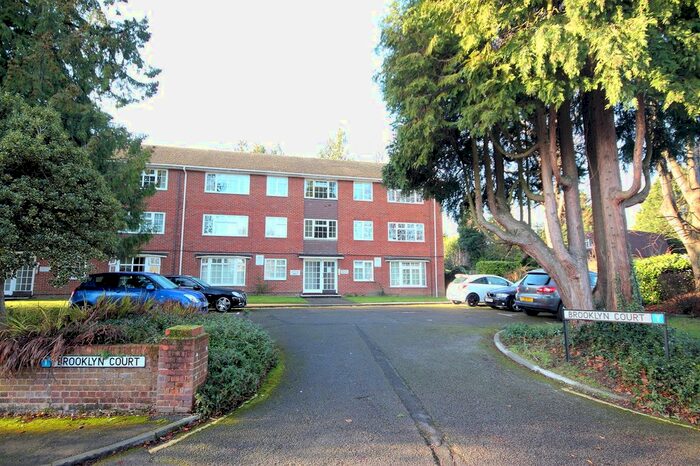 2 Bedroom Flat To Rent In Brooklyn Court, Woking, GU22