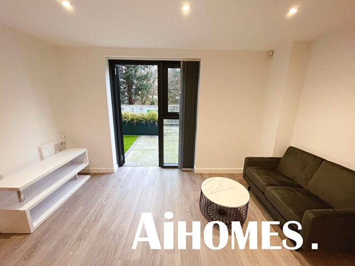 2 Bedroom Apartment To Rent In Downtown, Woden Street, Salford, M5