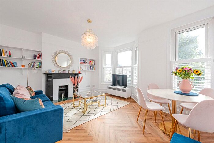 2 Bedroom Flat For Sale In Wakeman Road, London, NW10
