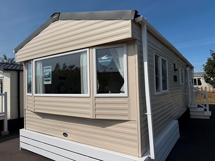 2 Bedroom Caravan For Sale In Triestre, Brentspool, Bude, EX23