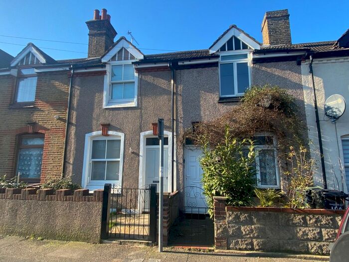 2 Bedroom Terraced House To Rent In All Saints Road, Northfleet, DA11