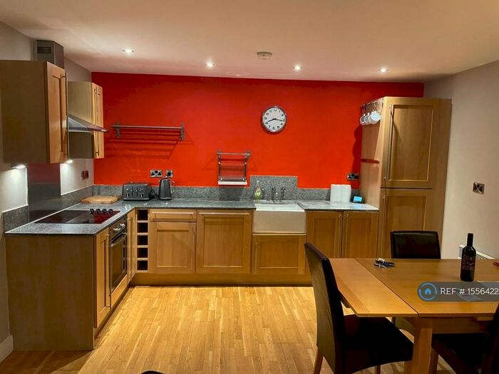 2 Bedroom Flat To Rent In Advent House, Manchester, M4