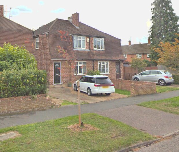 3 Bedroom Semi-Detached House To Rent In St. Kilda Avenue, Cambridge, CB4