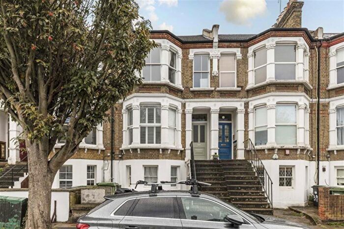 2 Bedroom Flat To Rent In Ommaney Road, New Cross, SE14