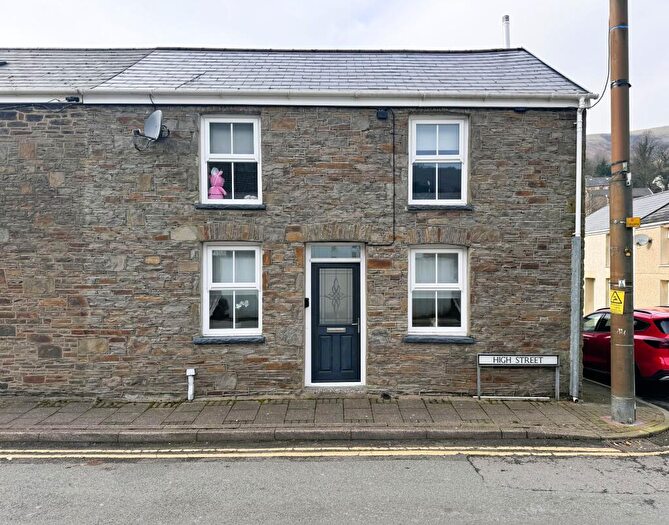 3 Bedroom Terraced House To Rent In High Street, Ogmore Vale, Bridgend, CF32
