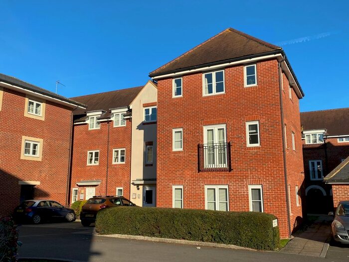 2 Bedroom Flat To Rent In Thames View, Abingdon-On-Thames, OX14