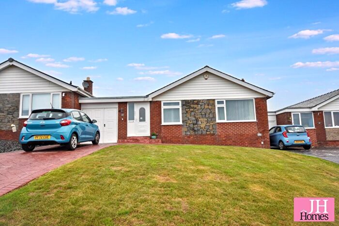 3 Bedroom Detached Bungalow For Sale In Redoak Avenue, Barrow-in-Furness, Cumbria, LA13