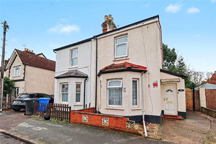 3 Bedroom Semi Detached House For Sale In Woking, Surrey, GU21