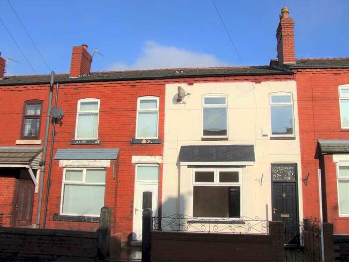 3 Bedroom Terraced House To Rent In First Avenue, Springfield, Wigan, WN6