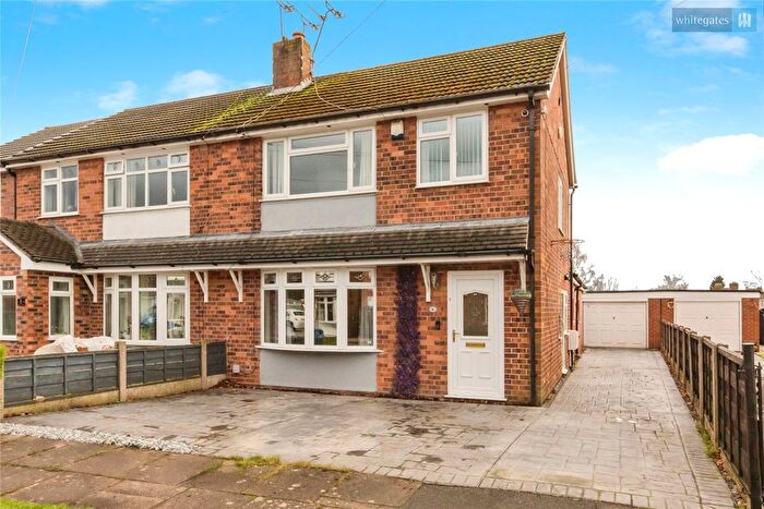 3 Bedroom Semi-Detached House For Sale In Merrills Avenue, Crewe, Cheshire, CW2