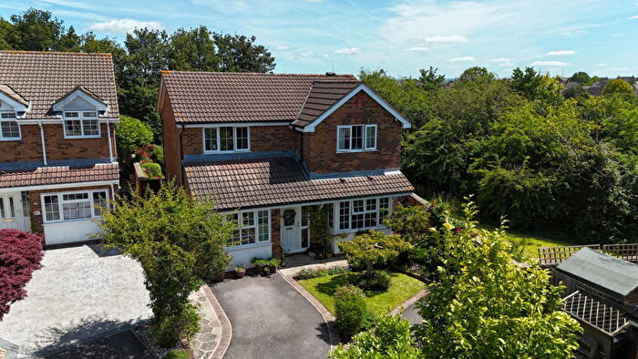 4 Bedroom Detached House For Sale In Field Farm Close, Stoke Gifford, Bristol, BS34