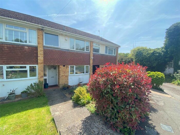 3 Bedroom Terraced House To Rent In Deanfield Road, Henley-On-Thames, RG9