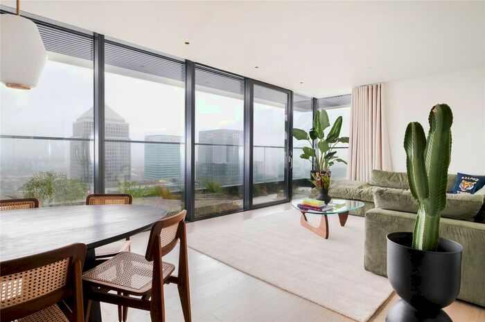 2 Bedroom Flat For Sale In Wards Place, London, E14