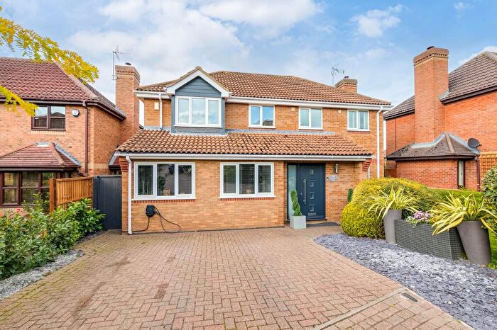 5 Bedroom Detached House For Sale In Maple Close, Pulloxhill, MK45