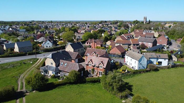 3 Bedroom Detached House For Sale In Dance Court, Cricklade, SN6