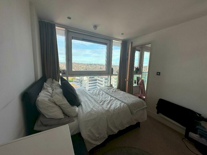 2 Bedroom Apartment For Sale In The Litmus Building, NG1
