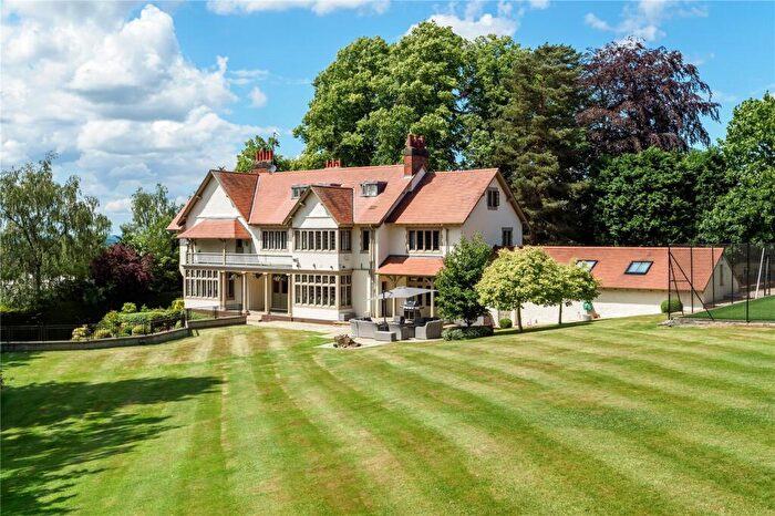 6 Bedroom Detached House For Sale In Whitebarn Road, Alderley Edge, Cheshire, SK9