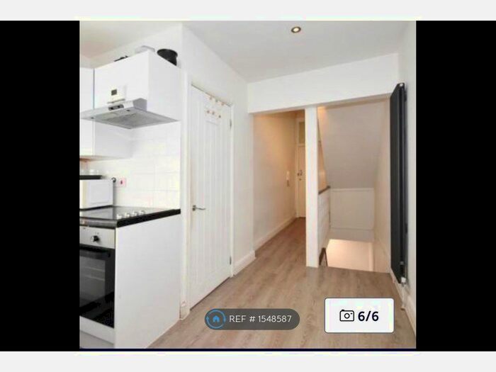 1 Bedroom Flat To Rent In Gordon Road, Canterbury, CT1