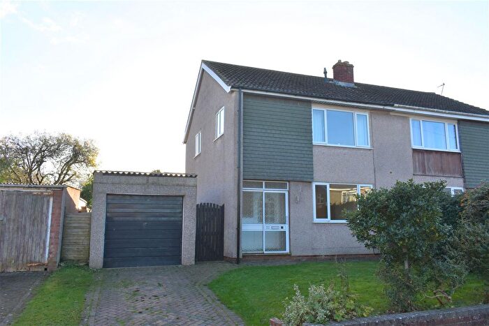3 Bedroom Semi-Detached House To Rent In Frome View, Frampton Cotterell, Bristol, BS36