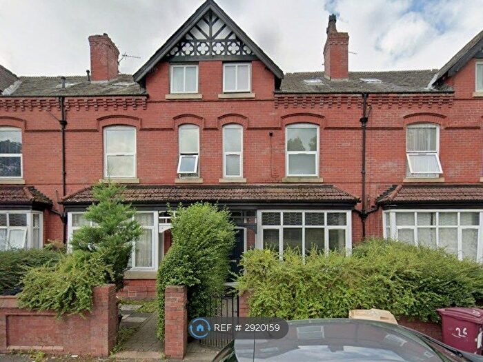 Studio To Rent In Bromwich St, Bolton, BL2