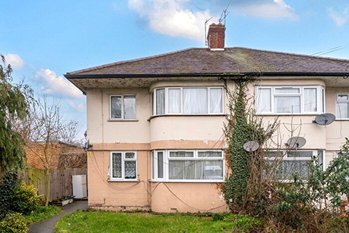 2 Bedroom Terraced House For Sale In Sandow Crescent, Hayes, UB3