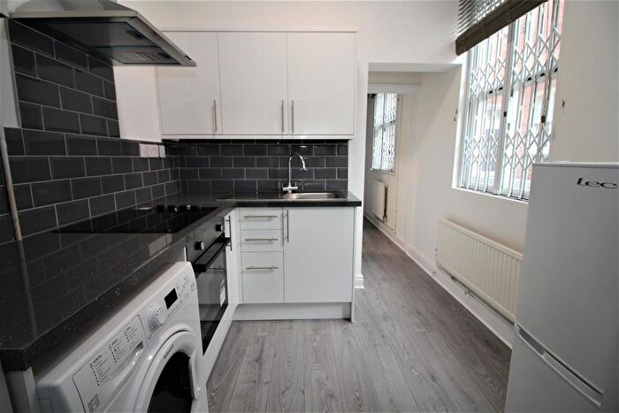 1 Bedroom Flat To Rent In Evington Road, Off London Road, Leicester, LE2