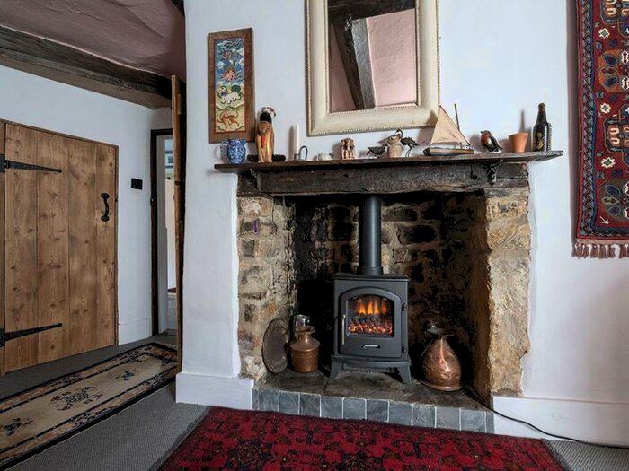 3 Bedroom Terraced House For Sale In Trendle Street Sherborne, DT9