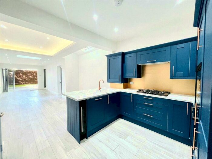 5 Bedroom Terraced House To Rent In Montague Road, West Croydon, Croydon, CR0