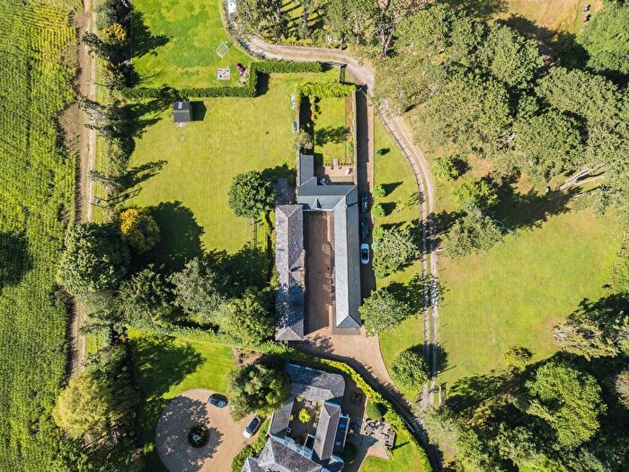 4 Bedroom Detached House For Sale In The Coach House, Kinnerton Lane, Chester, CH4