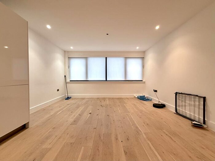 2 Bedroom Apartment To Rent In Romney Place, Maidstone, ME15